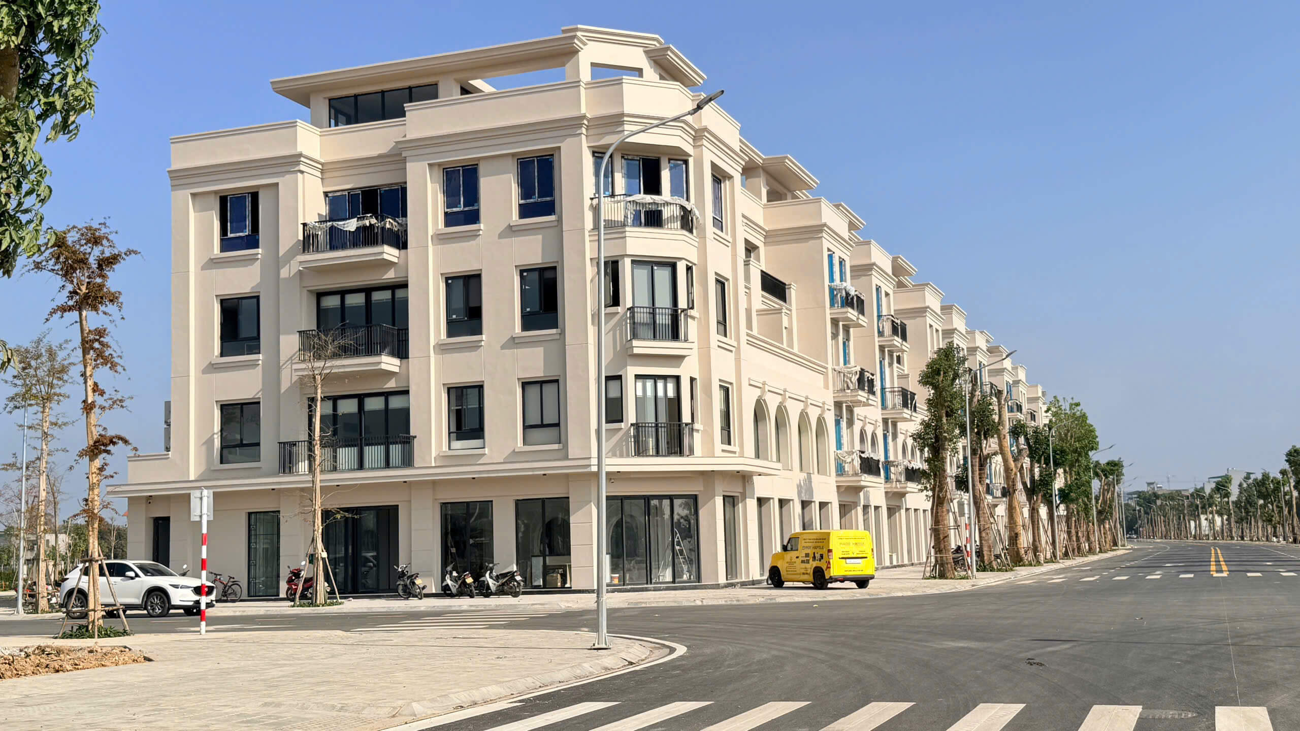 Shophouse Heragon City
