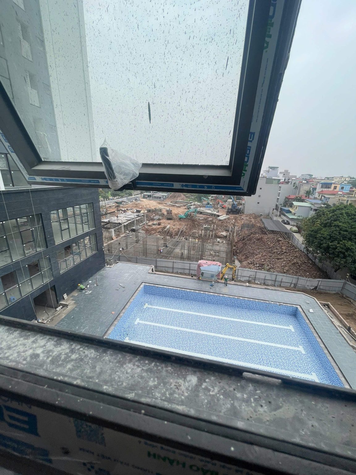 tiến độ chung cư Bluegem Tower